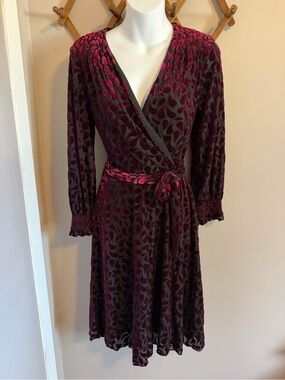 Gabby Skye Burgundy Velvet Burnout Wrap Dress Size 8